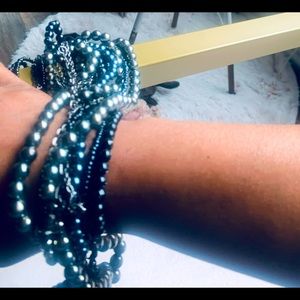 PERSONAL SHOPPER : Bead drapes and scrafs